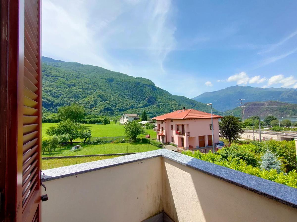 Villa Rosmarino 300 Mt From The Beach Colico Exterior foto